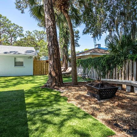 2Bed 1Bath Suite Minutes To Downtown, Beaches, Restaurants, Theaters And More Sarasota Bagian luar foto
