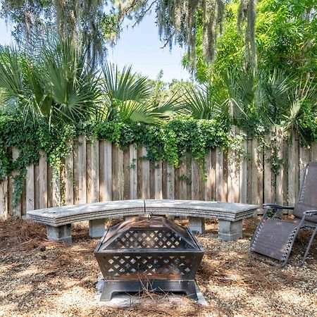 2Bed 1Bath Suite Minutes To Downtown, Beaches, Restaurants, Theaters And More Sarasota Bagian luar foto