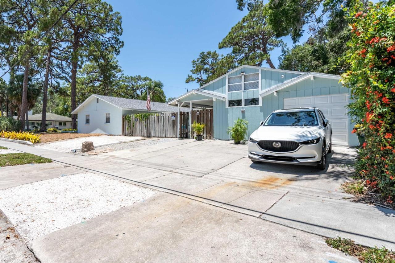 2Bed 1Bath Suite Minutes To Downtown, Beaches, Restaurants, Theaters And More Sarasota Bagian luar foto