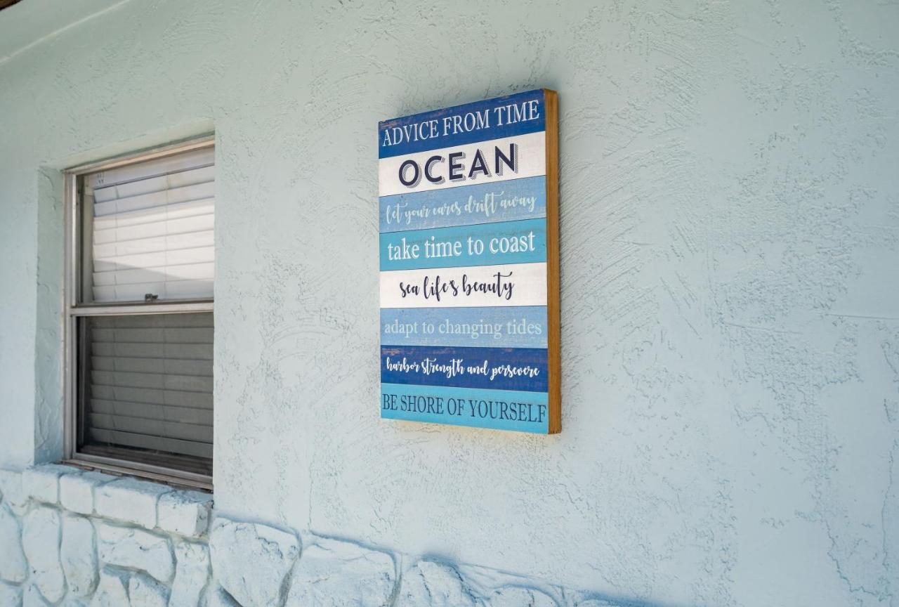 2Bed 1Bath Suite Minutes To Downtown, Beaches, Restaurants, Theaters And More Sarasota Bagian luar foto