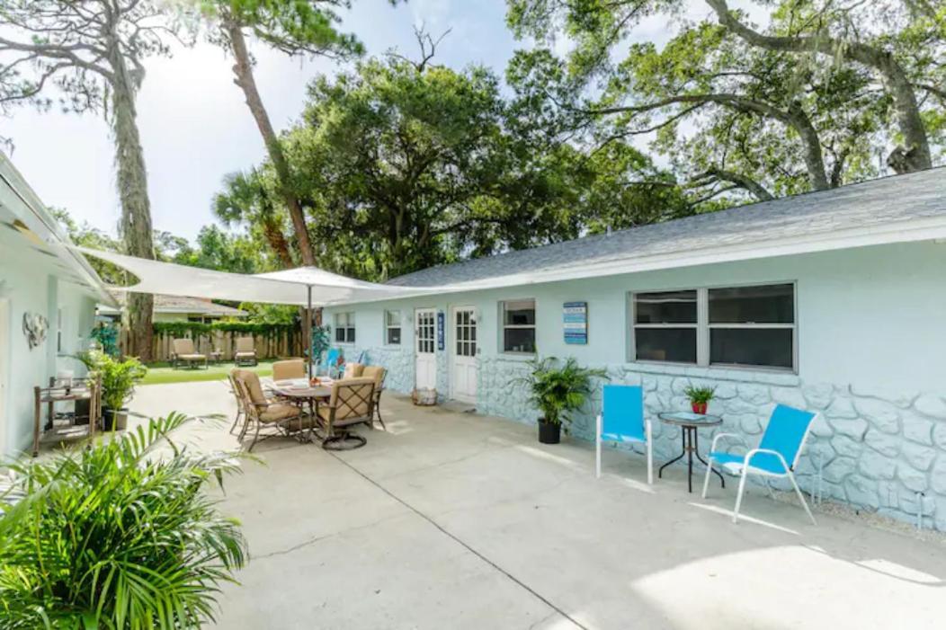 2Bed 1Bath Suite Minutes To Downtown, Beaches, Restaurants, Theaters And More Sarasota Bagian luar foto
